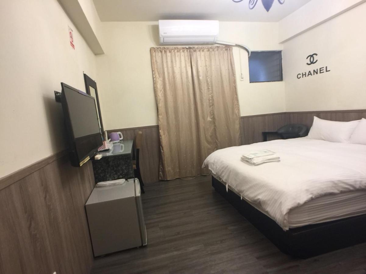 Love Feng Jia Apartment Hotel Taichung Eksteriør bilde