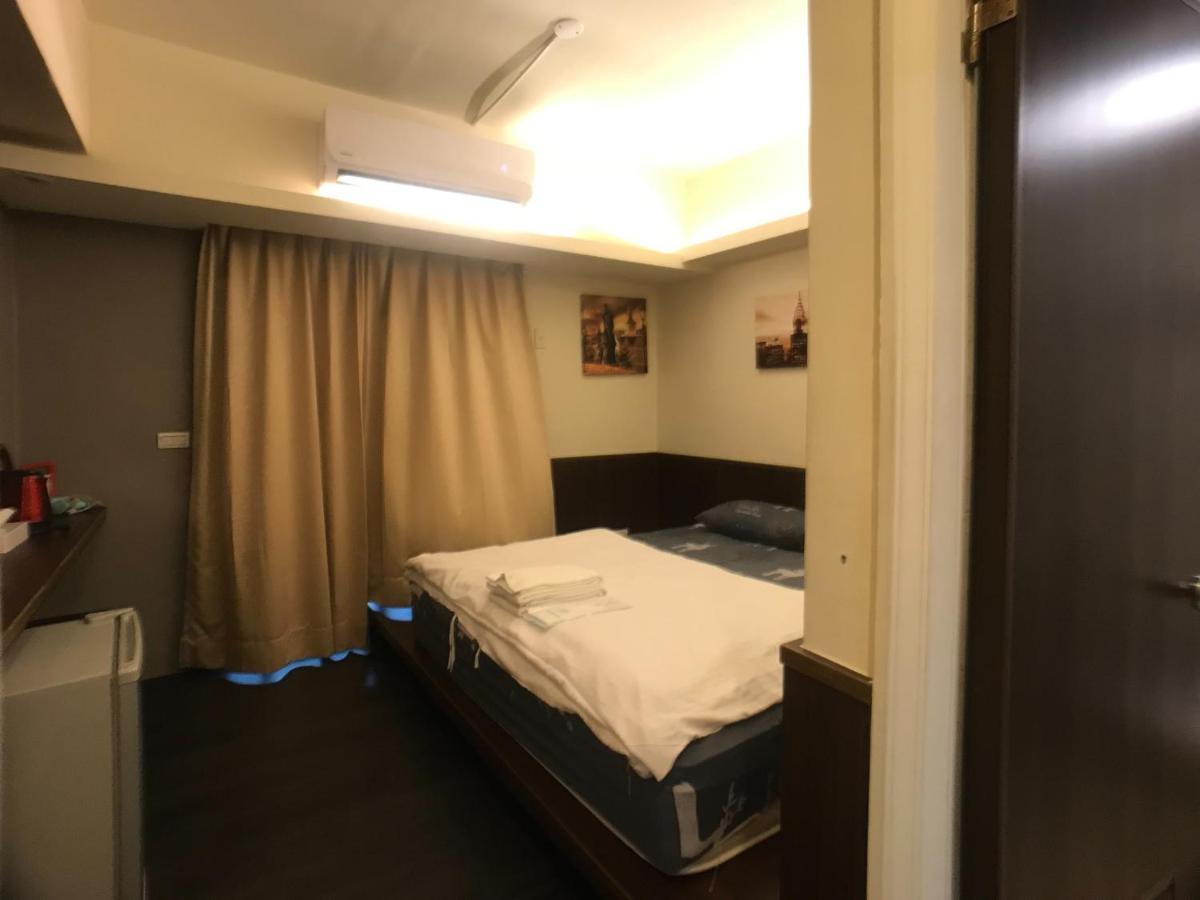 Love Feng Jia Apartment Hotel Taichung Eksteriør bilde
