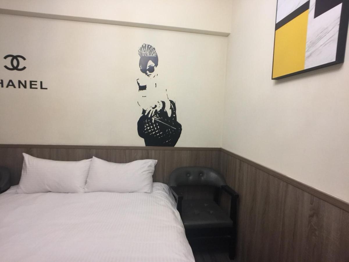 Love Feng Jia Apartment Hotel Taichung Eksteriør bilde