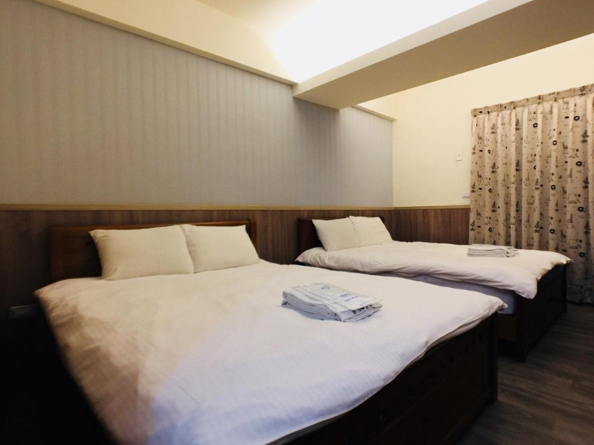 Love Feng Jia Apartment Hotel Taichung Eksteriør bilde