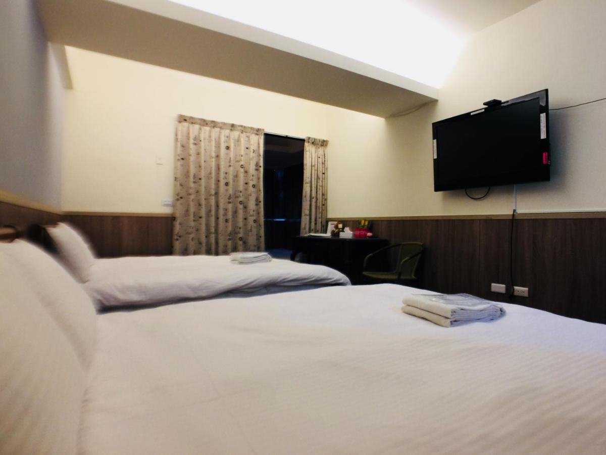 Love Feng Jia Apartment Hotel Taichung Eksteriør bilde