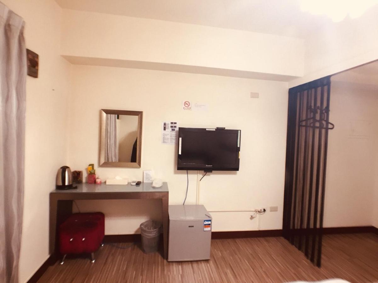 Love Feng Jia Apartment Hotel Taichung Eksteriør bilde