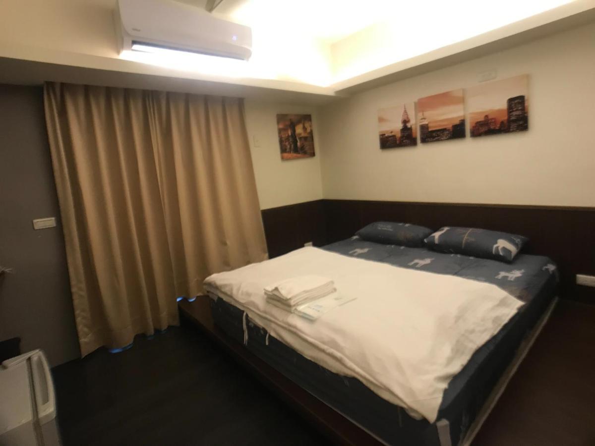 Love Feng Jia Apartment Hotel Taichung Eksteriør bilde