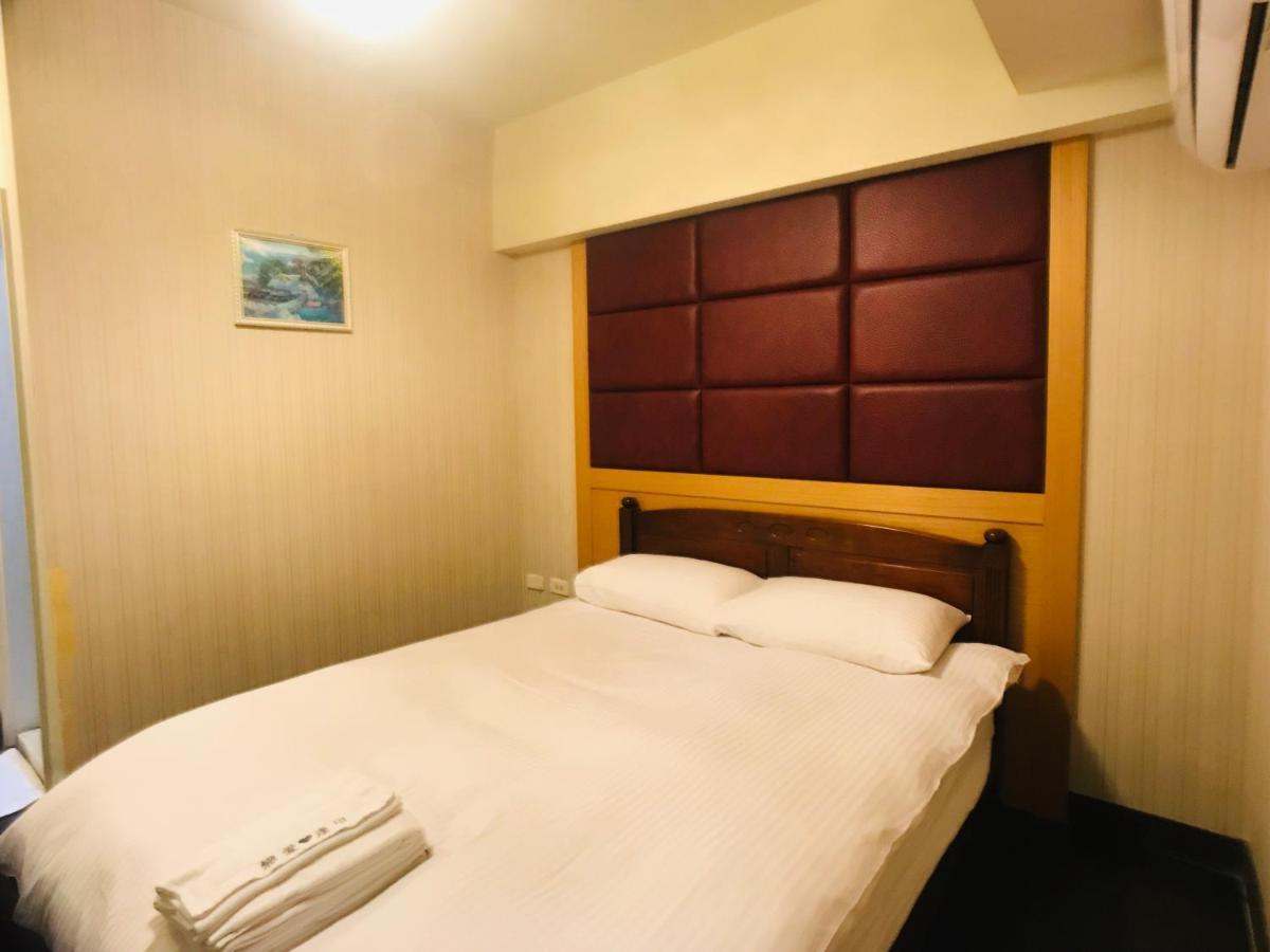 Love Feng Jia Apartment Hotel Taichung Eksteriør bilde
